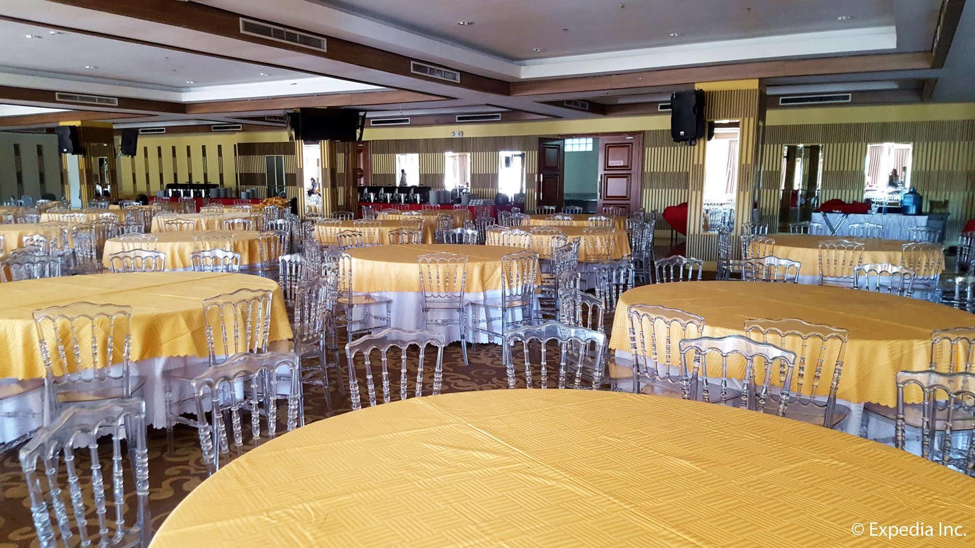 Newtown Plaza Hotel Baguio City Exterior photo