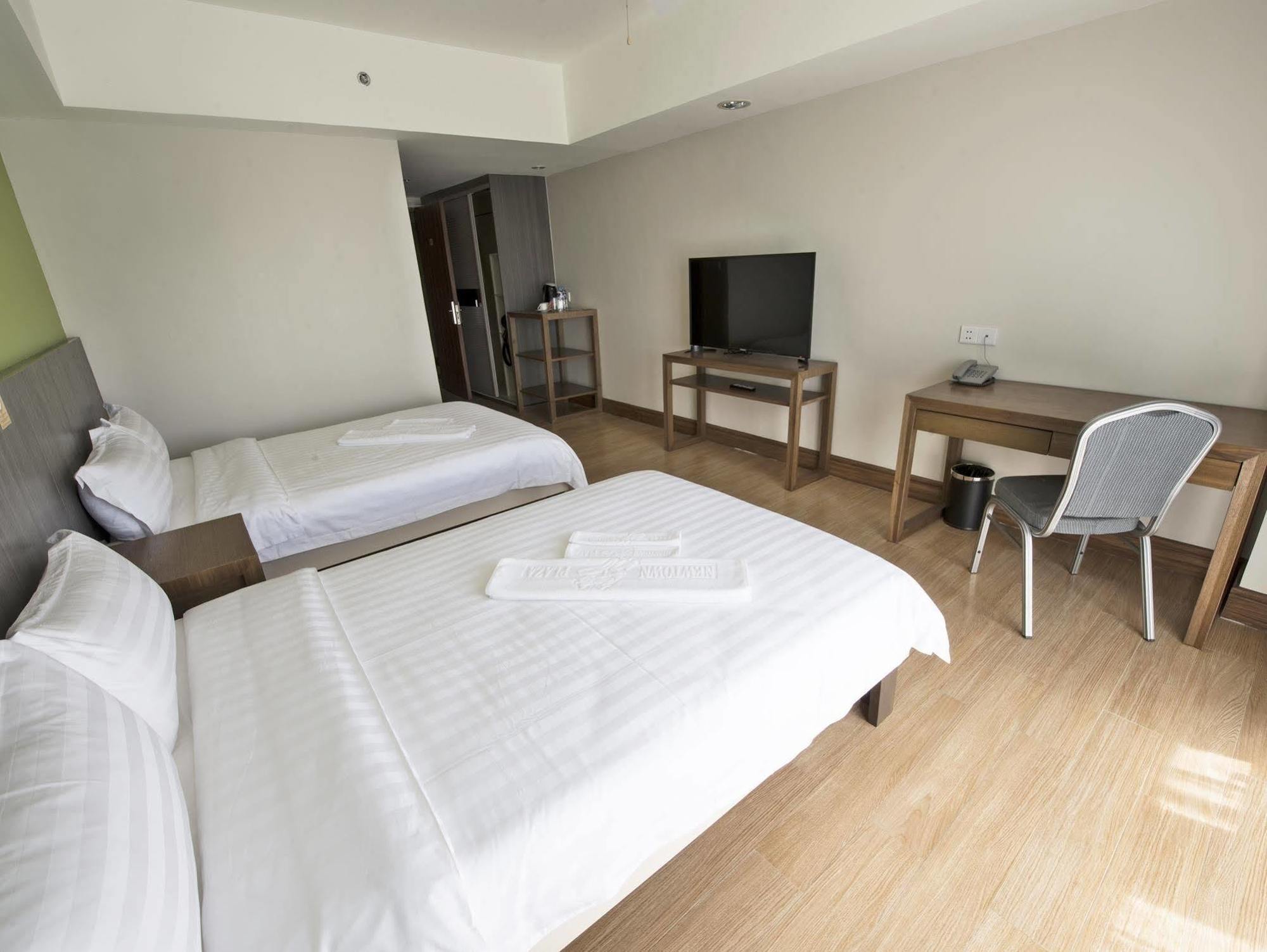 Newtown Plaza Hotel Baguio City Exterior photo