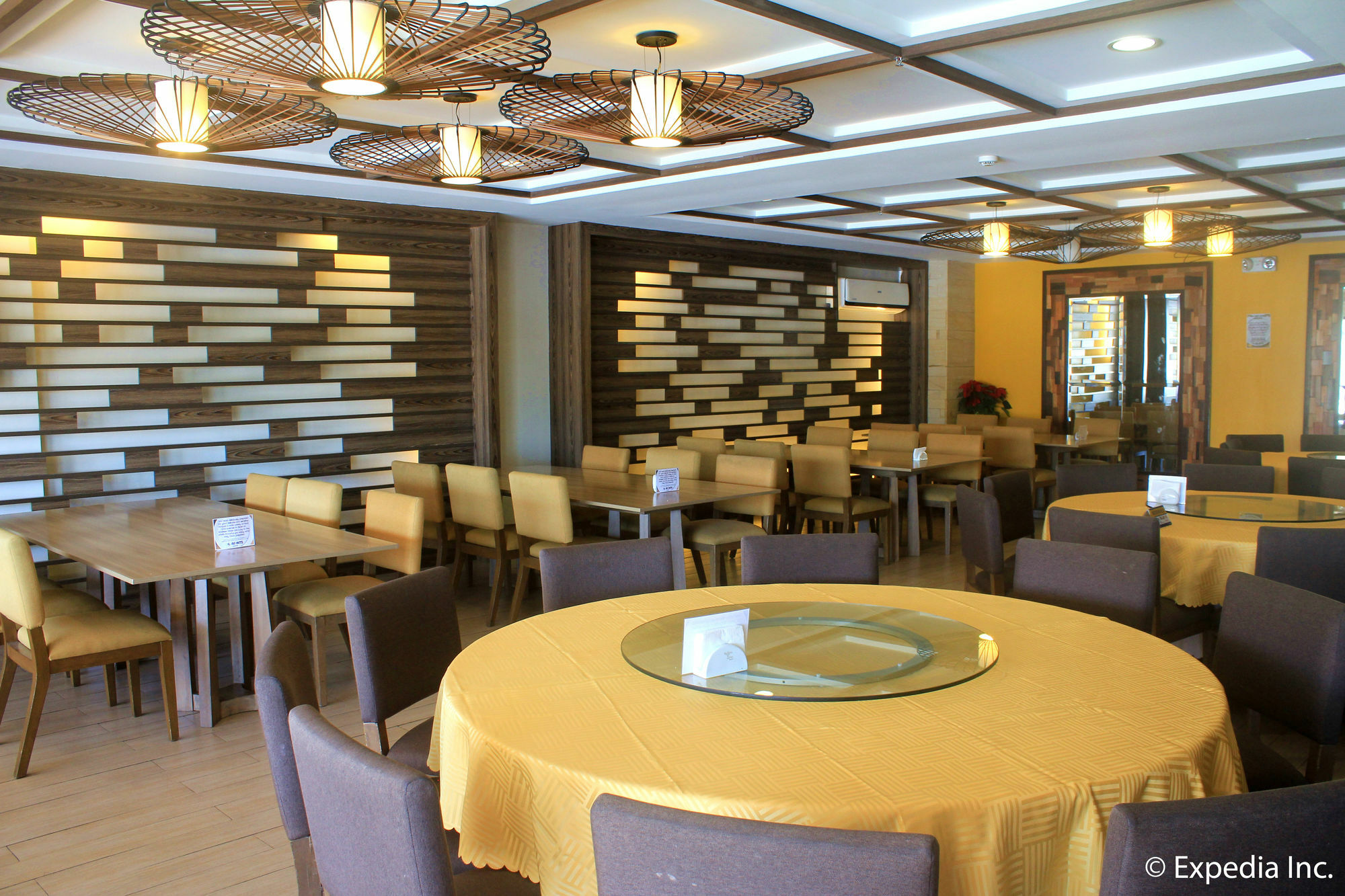 Newtown Plaza Hotel Baguio City Exterior photo
